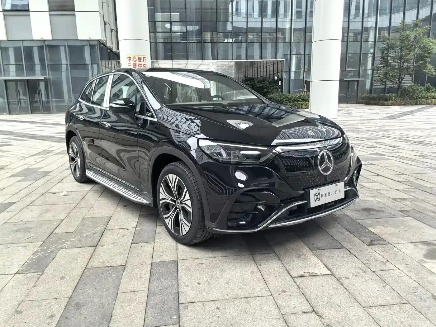 Mercedes-Benz EQE SUV 2024 500 4MATIC Luxury Edition — миниатюра 3
