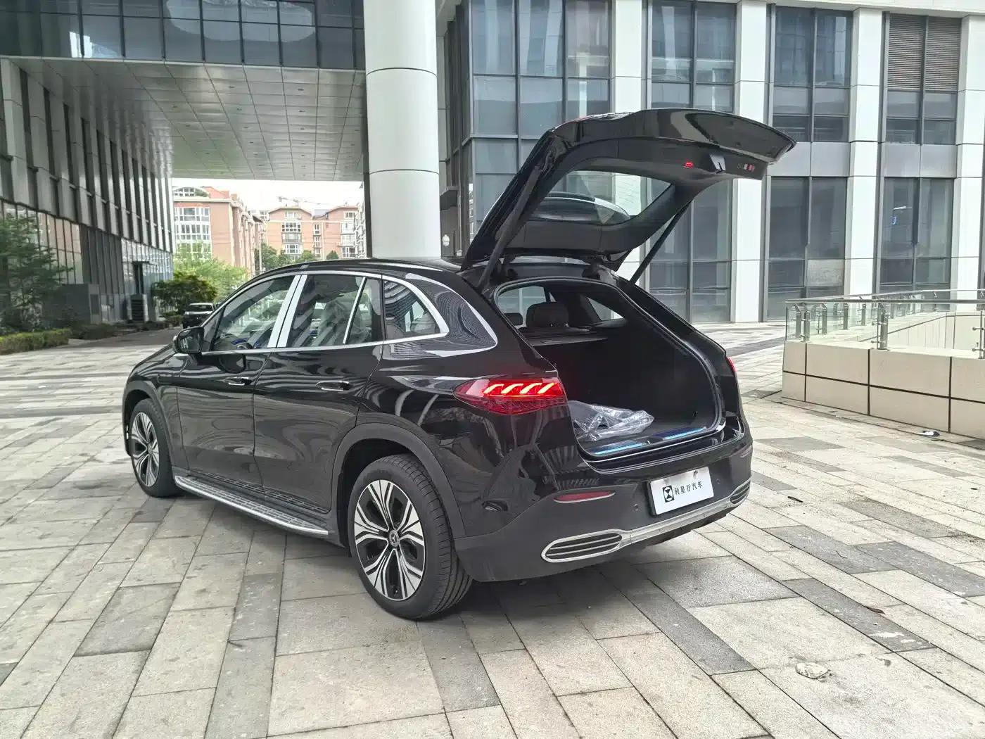 Mercedes-Benz EQE SUV 2024 500 4MATIC Luxury Edition — миниатюра 8