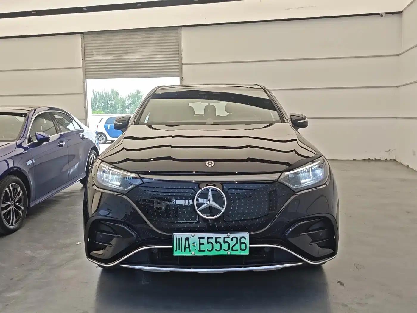 Mercedes-Benz EQE SUV 2024 500 4MATIC Luxury Edition — миниатюра 2
