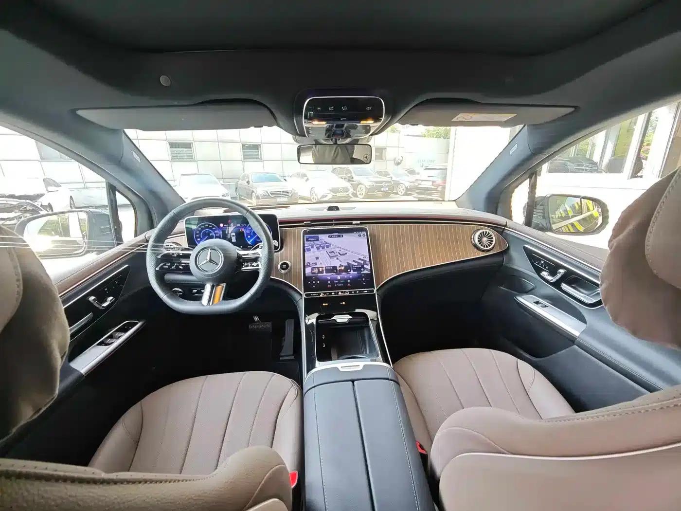 Mercedes-Benz EQE SUV 2024 500 4MATIC Luxury Edition — миниатюра 8