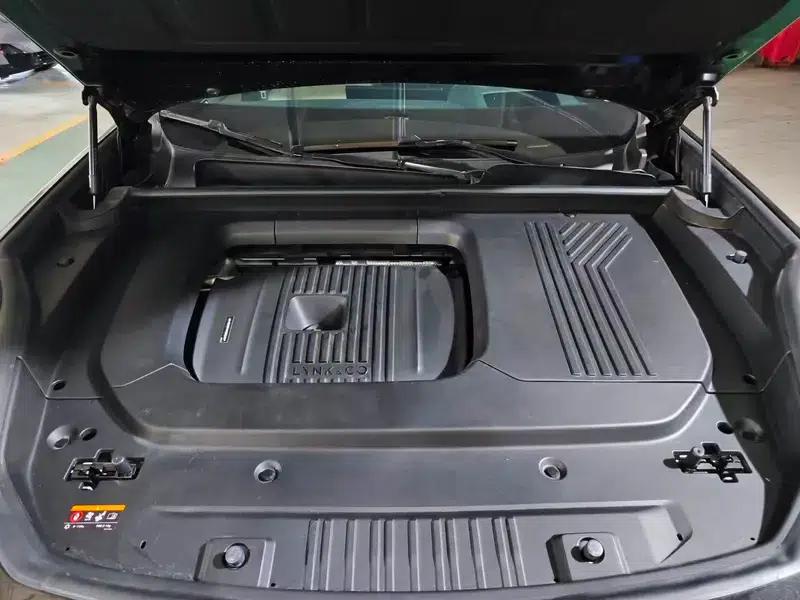 Lynk & Co 09 2021 2.0T Halo 6-seater — миниатюра 6