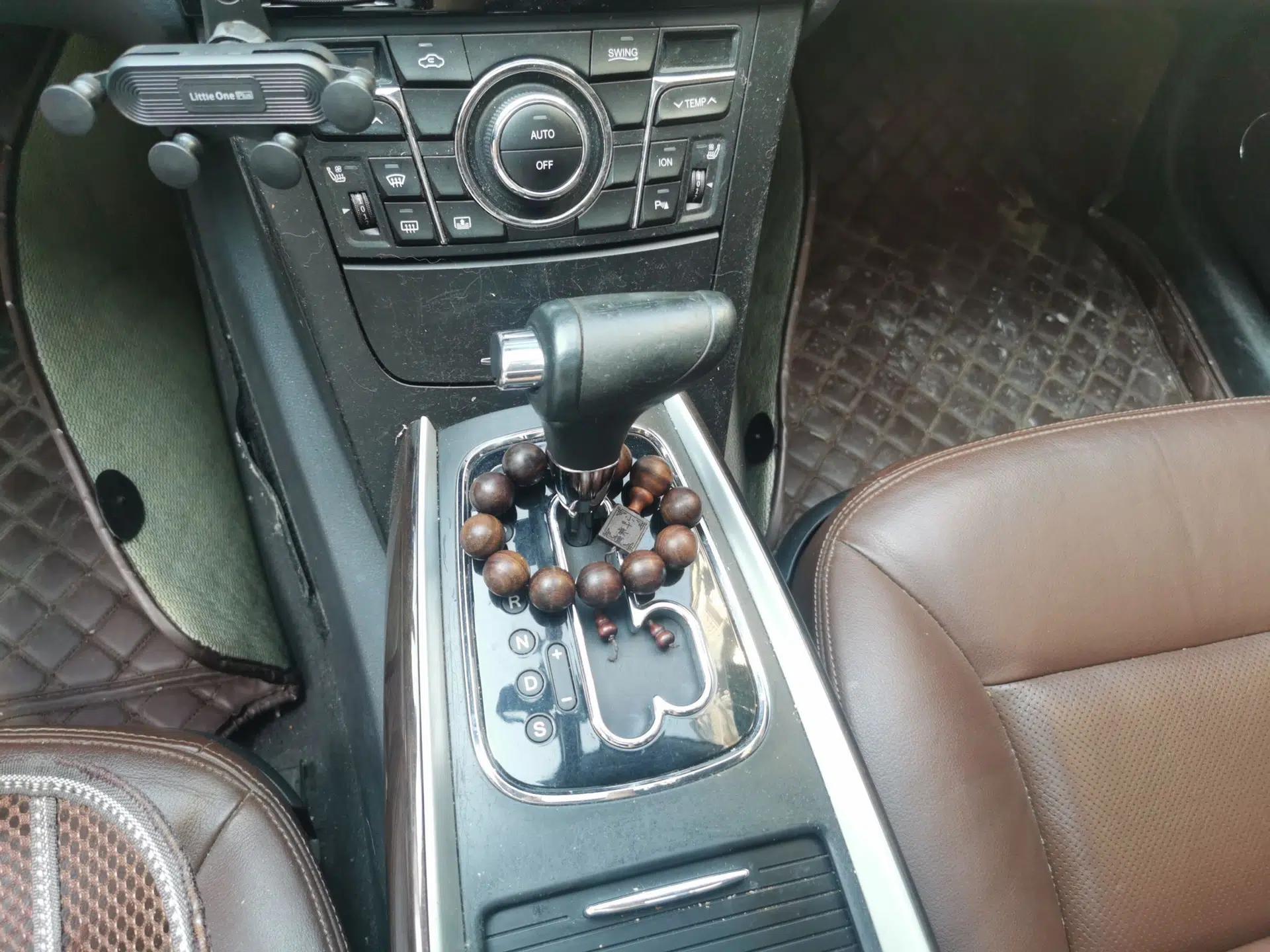 Hongqi H7 2015 2.0T Luxury Model — миниатюра 14