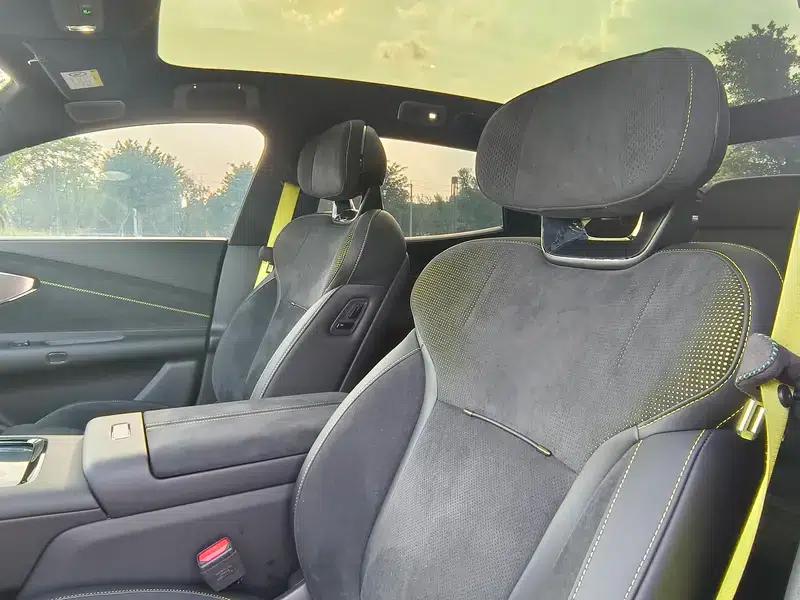 Lynk & Co 10 EM-P 2025 240 AWD Ultra Sport Edition — миниатюра 28