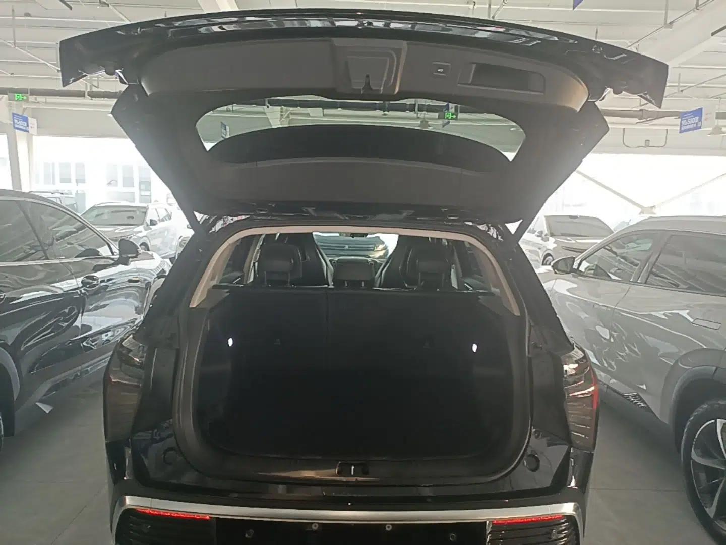 Hongqi HS3 2024 1.5T Shanwei Edition — миниатюра 22