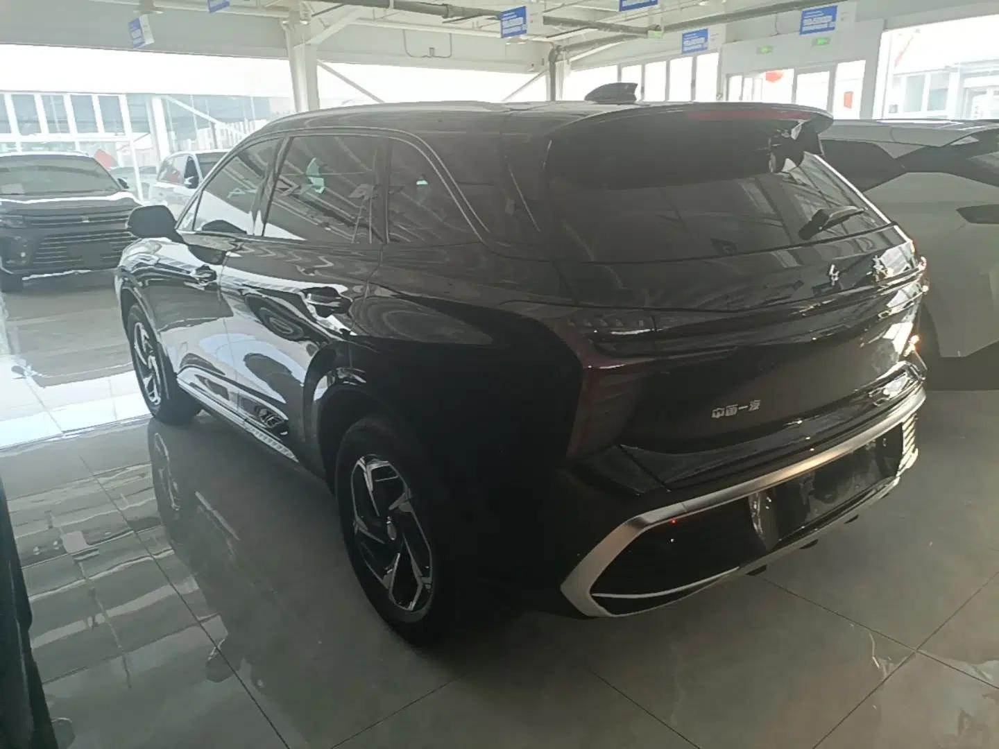Hongqi HS3 2024 1.5T Shanwei Edition — миниатюра 4