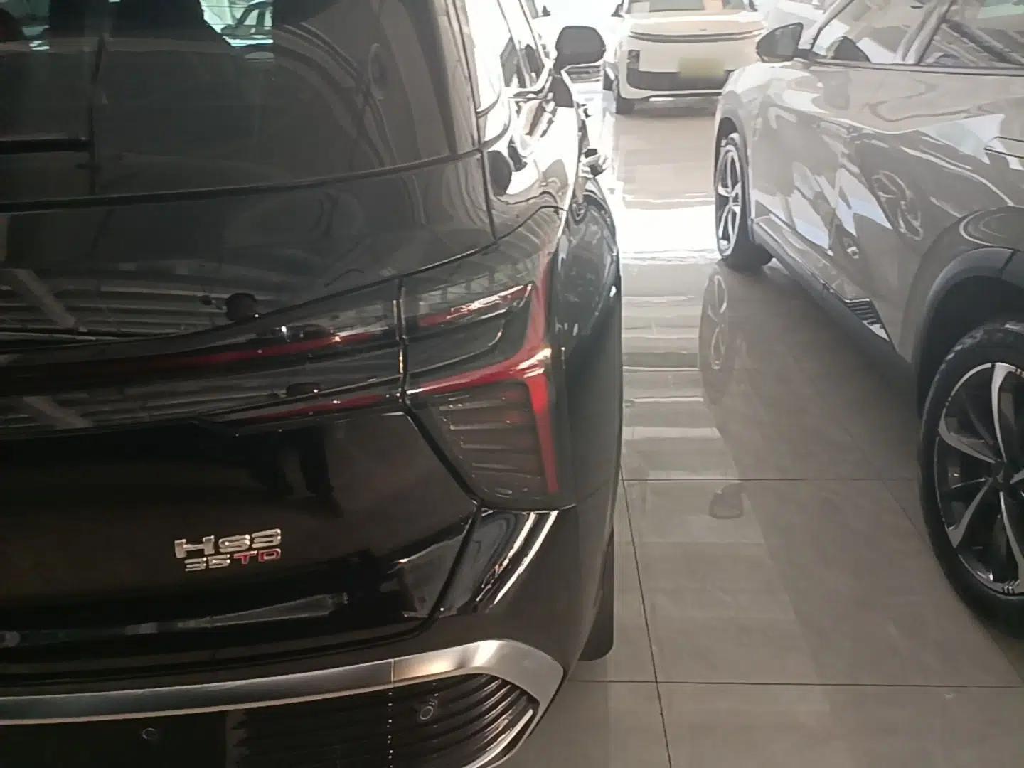 Hongqi HS3 2024 1.5T Shanwei Edition — миниатюра 9