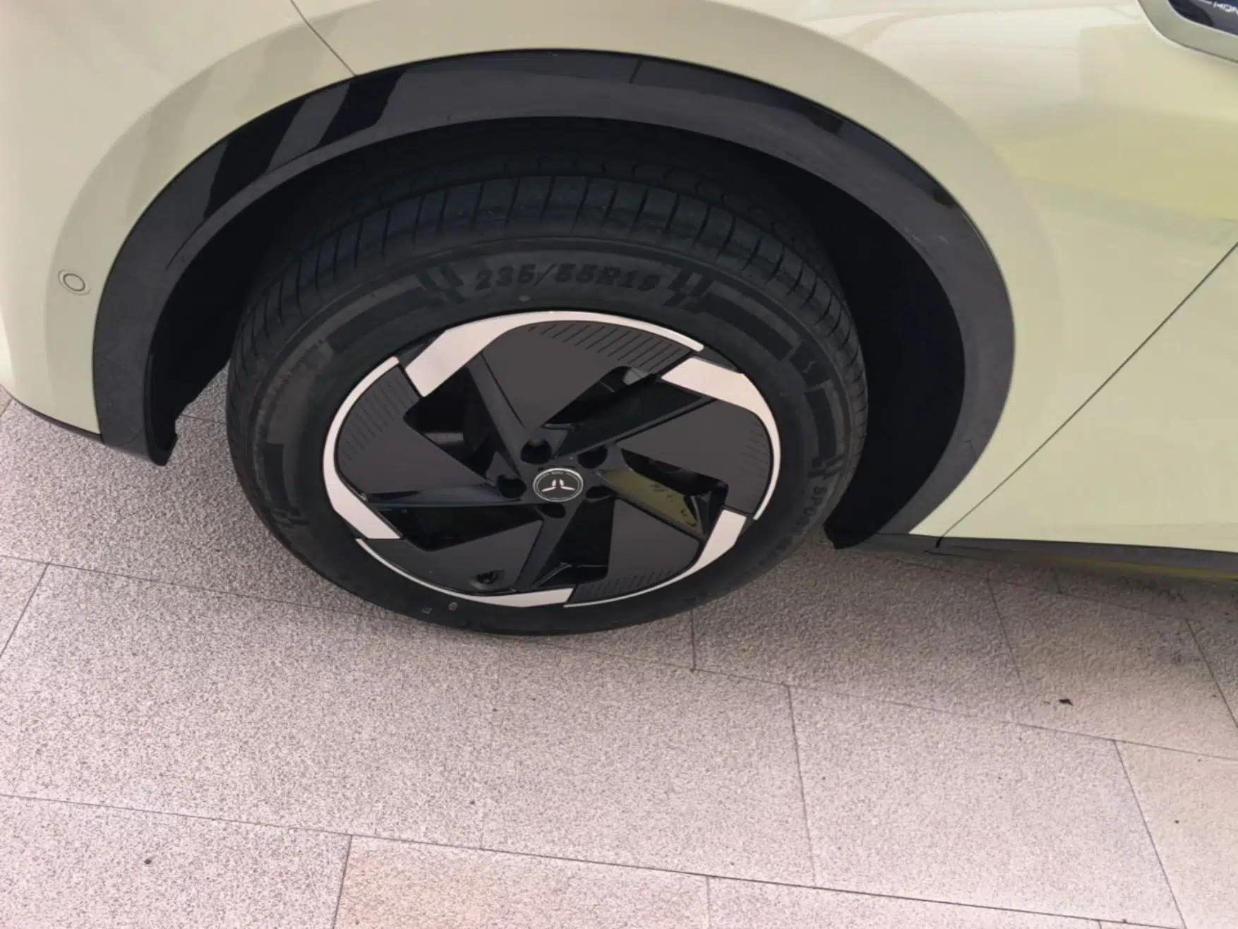Hongqi Tiangong 06 2025 700 Smart Selection Edition — миниатюра 15