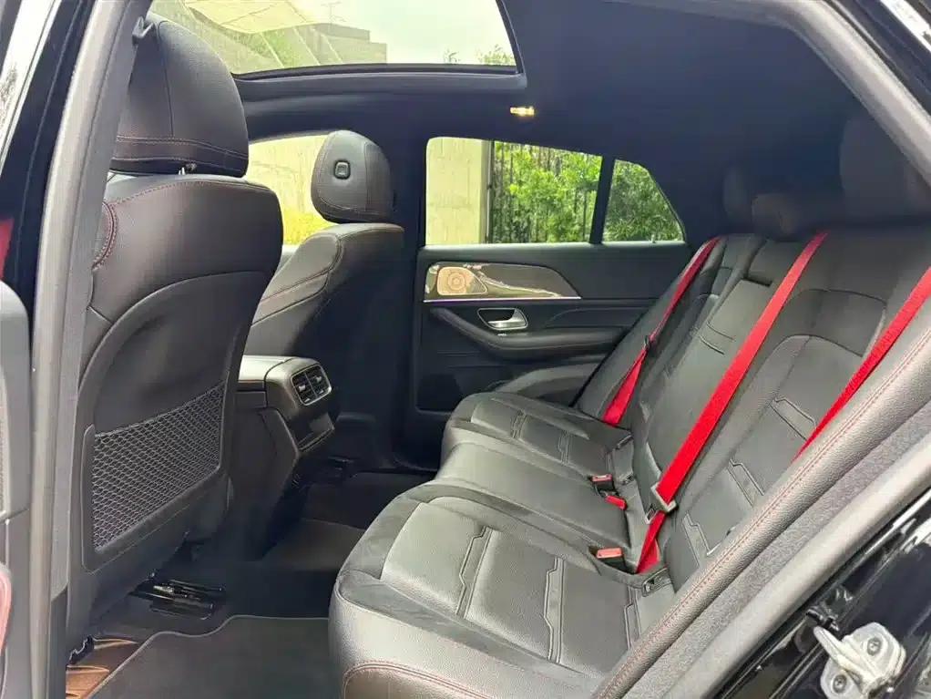 2023 Mercedes-Benz GLE Coupe AMG Model: AMG GLE 53 4MATIC+ Coupe SUV — миниатюра 11