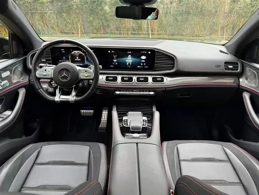2023 Mercedes-Benz GLE Coupe AMG Model: AMG GLE 53 4MATIC+ Coupe SUV — миниатюра 13