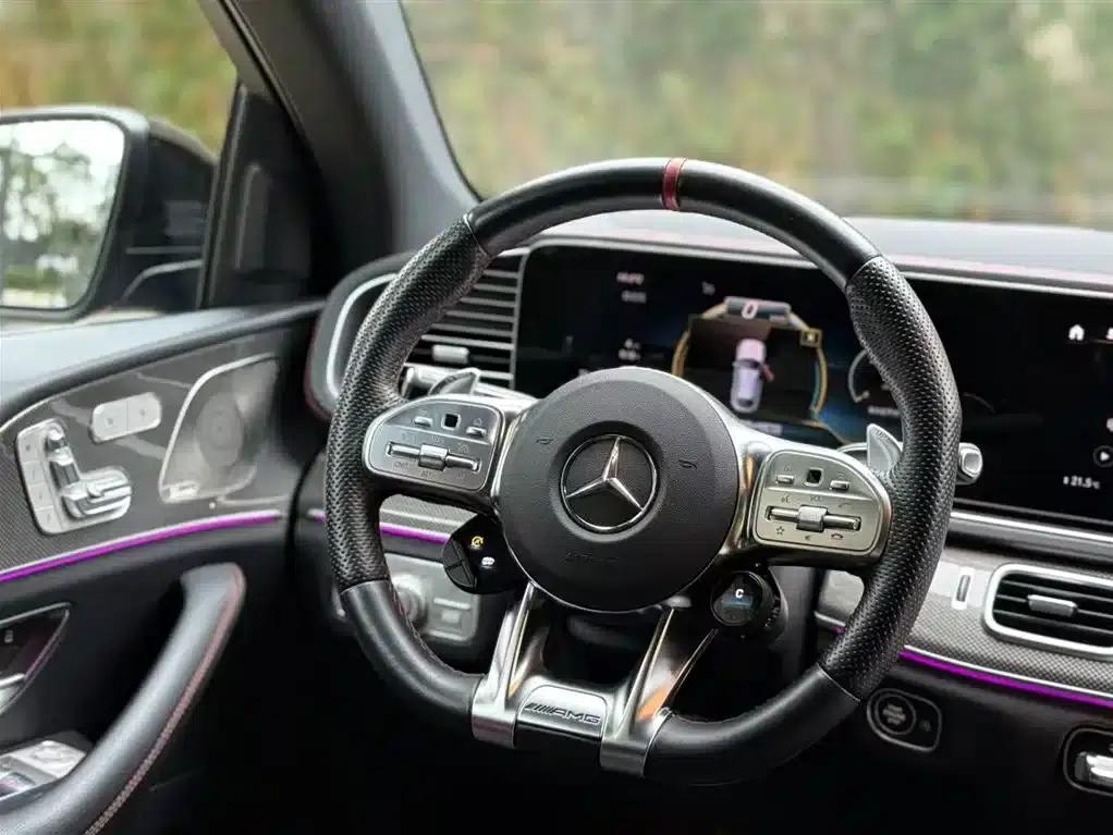 2023 Mercedes-Benz GLE Coupe AMG Model: AMG GLE 53 4MATIC+ Coupe SUV — миниатюра 14
