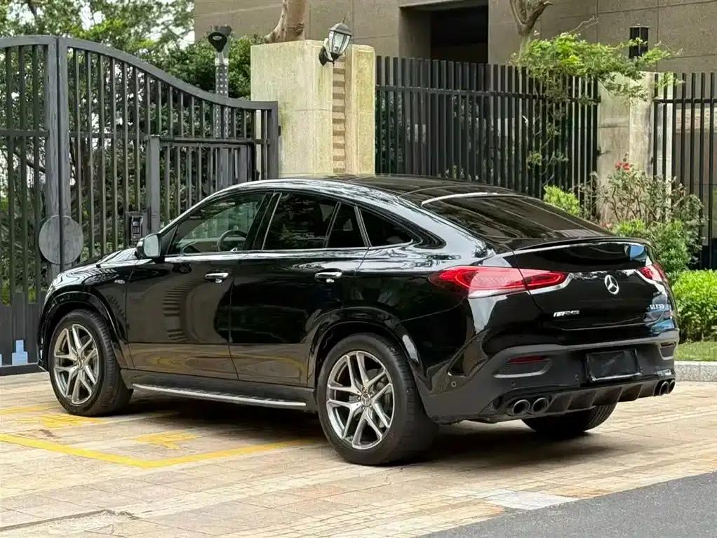 2023 Mercedes-Benz GLE Coupe AMG Model: AMG GLE 53 4MATIC+ Coupe SUV — миниатюра 6