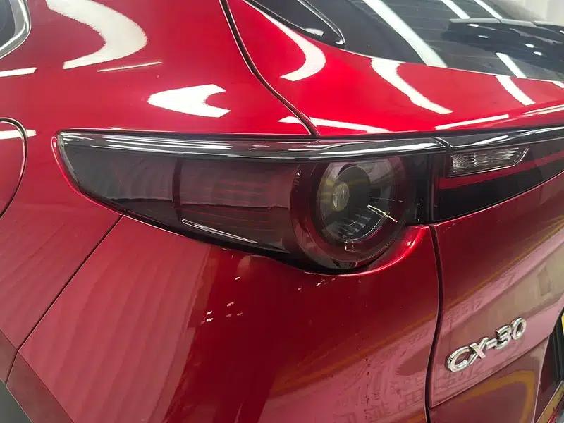 Mazda CX-30 2020 2.0L Automatic Premium Edition — миниатюра 13