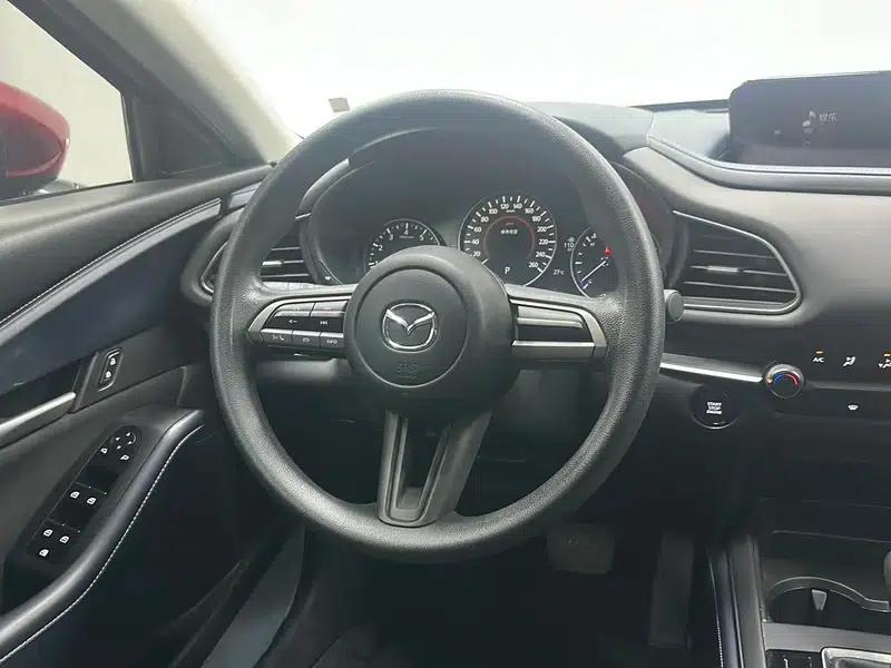 Mazda CX-30 2020 2.0L Automatic Premium Edition — миниатюра 16