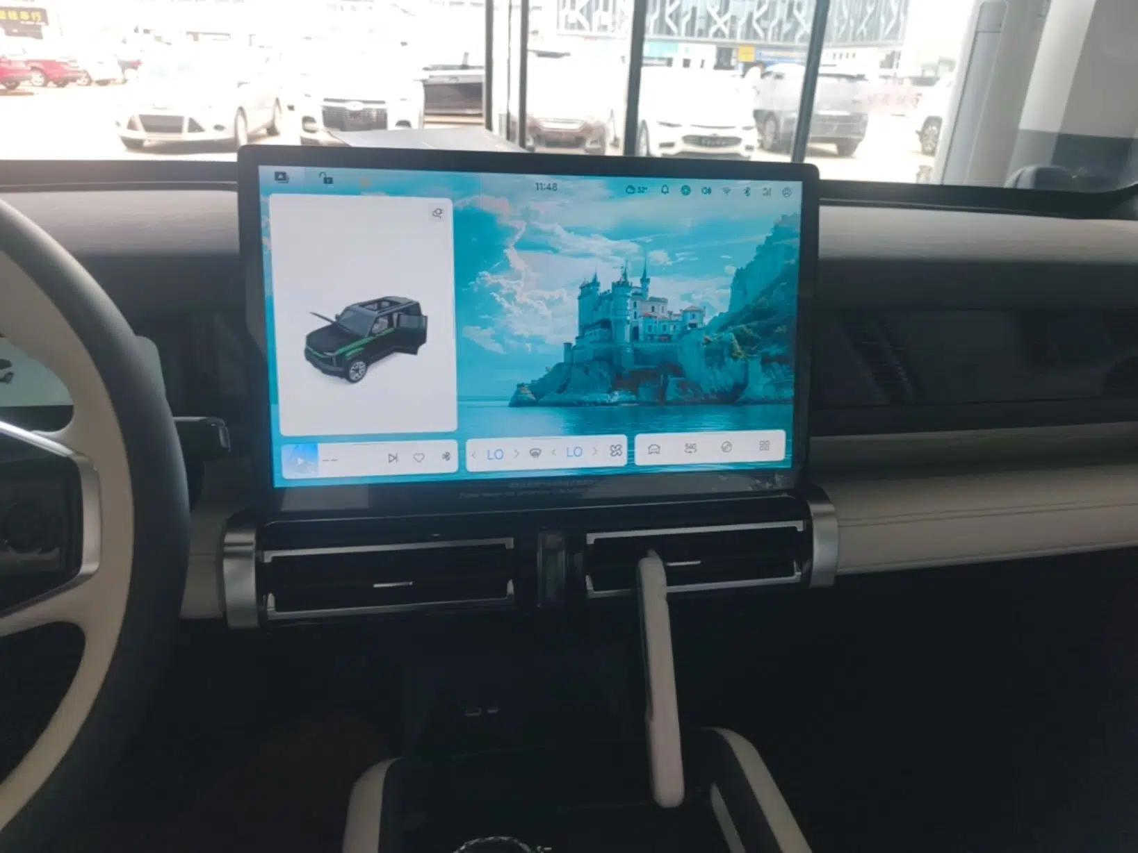 iCAR 03 2024 472km Four-Wheel Drive Long-Range Version — миниатюра 15
