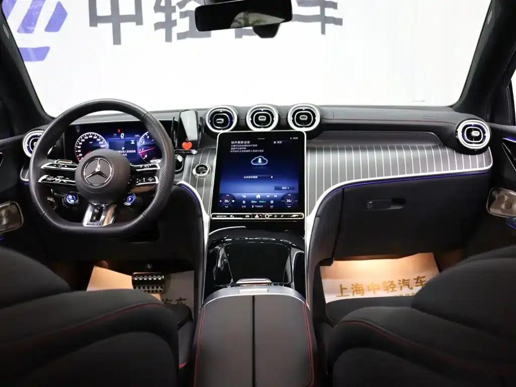 Mercedes-Benz GLC Coupe AMG 2025 AMG GLC 43 4MATIC Coupe SUV — миниатюра 11