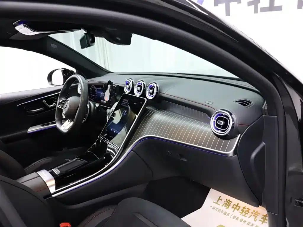 Mercedes-Benz GLC Coupe AMG 2025 AMG GLC 43 4MATIC Coupe SUV — миниатюра 18