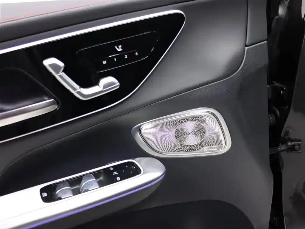 Mercedes-Benz GLC Coupe AMG 2025 AMG GLC 43 4MATIC Coupe SUV — миниатюра 7