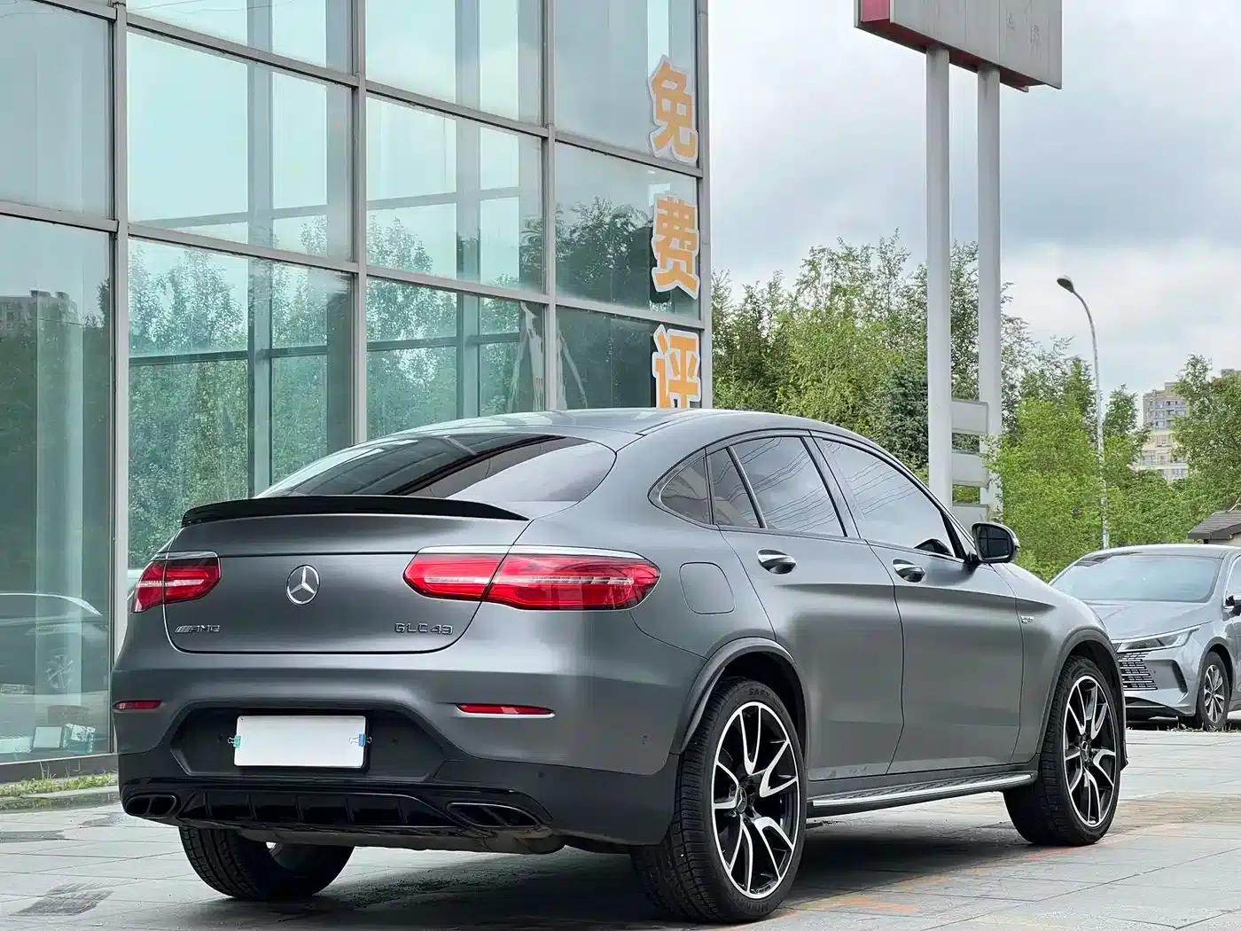 Mercedes-Benz GLC Coupe AMG 2017 AMG GLC 43 4MATIC Coupe SUV Special Edition — миниатюра 5