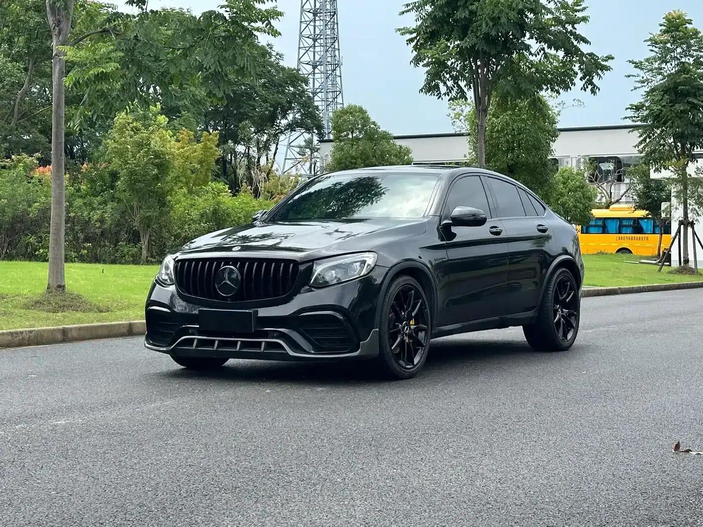 Mercedes-Benz GLC Coupe AMG 2017 AMG GLC 43 4MATIC Coupe SUV — миниатюра 1