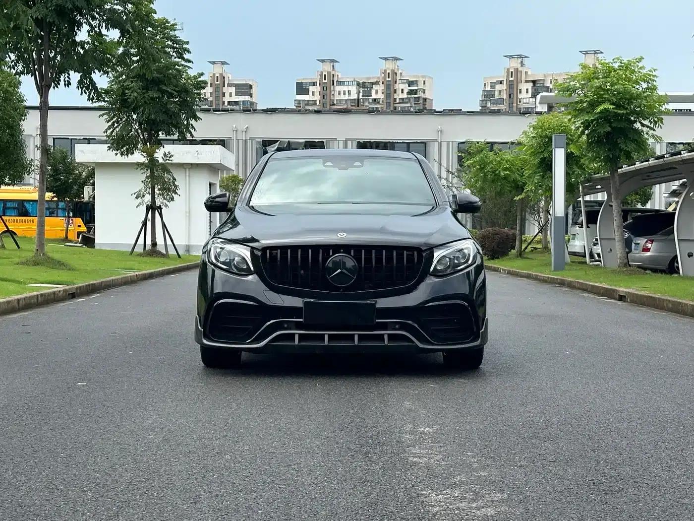 Mercedes-Benz GLC Coupe AMG 2017 AMG GLC 43 4MATIC Coupe SUV — миниатюра 2