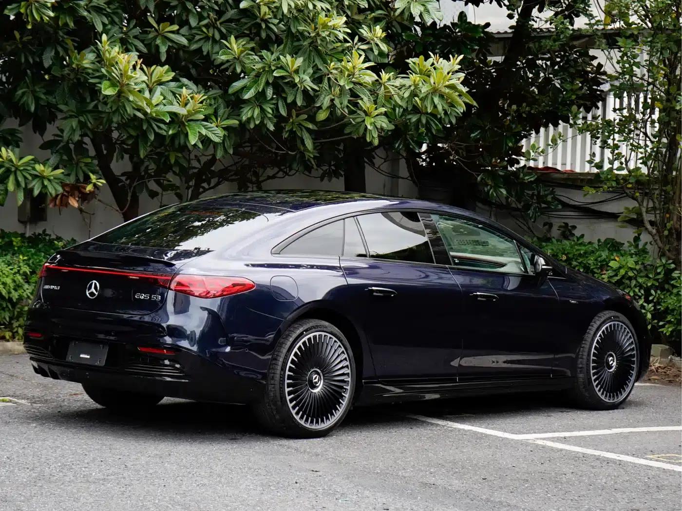 2022 Mercedes-Benz EQS AMG 53 4MATIC+ — миниатюра 4