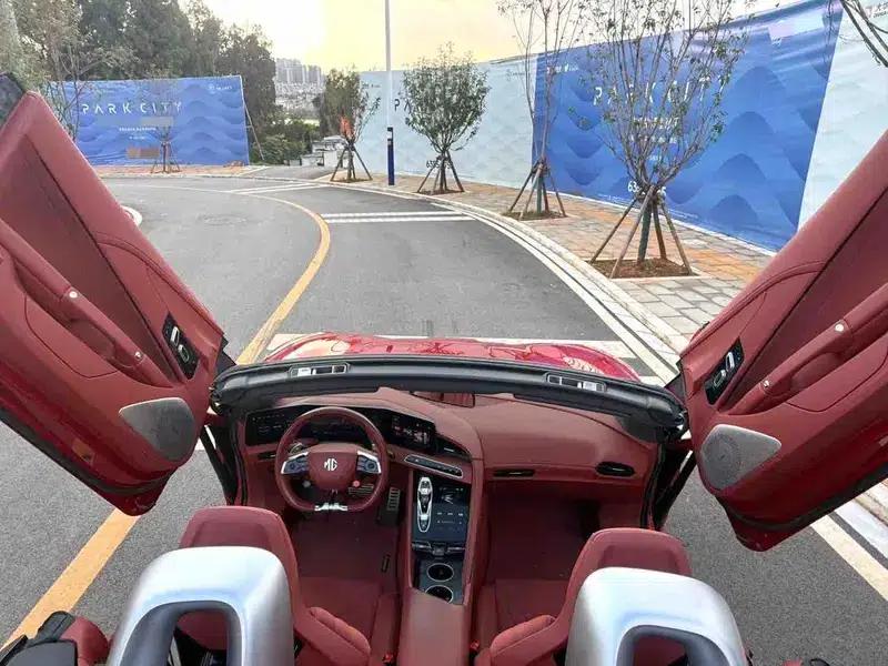 2024 MG Cyberster 501km Charming Edition — миниатюра 17