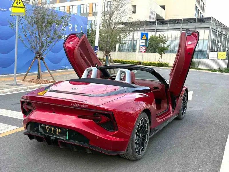 2024 MG Cyberster 501km Charming Edition — миниатюра 7