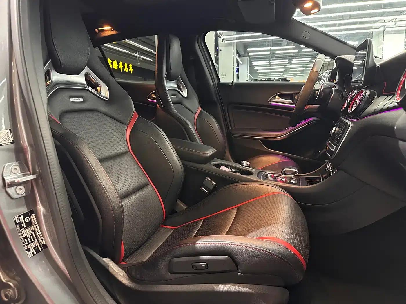 2017 Mercedes-Benz GLA AMG 45 4MATIC — миниатюра 12