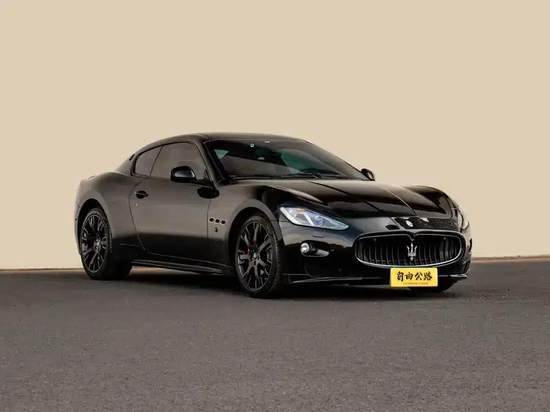 GranTurismo 2013 4.7L Sport Automatic — миниатюра 3
