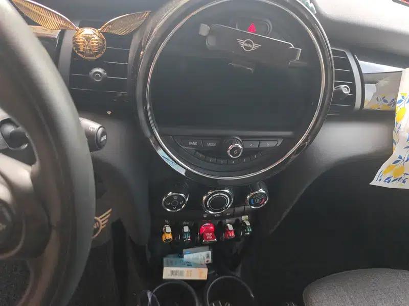2019 MINI 1.5T COOPER Classic 5-Door — миниатюра 12