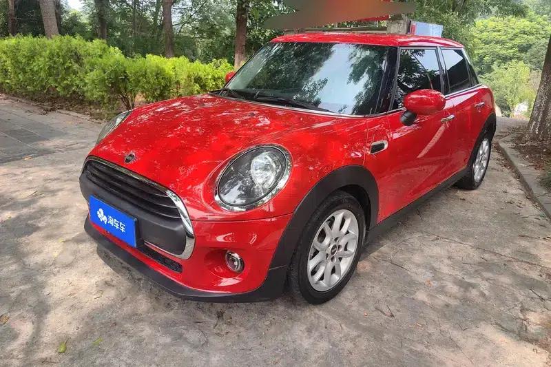 2018 MINI 1.5T ONE 5-Door Edition — миниатюра 1