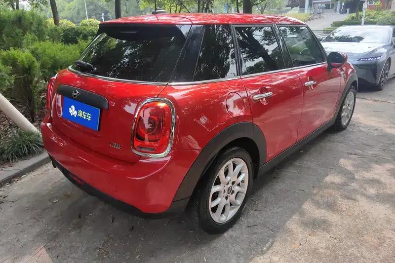 2018 MINI 1.5T ONE 5-Door Edition — миниатюра 3
