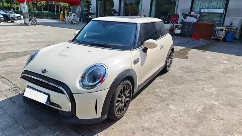 MINI 2022 1.5T ONE — миниатюра 1
