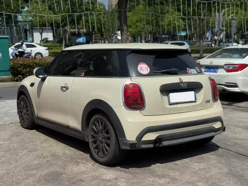 MINI 2022 1.5T ONE — миниатюра 4