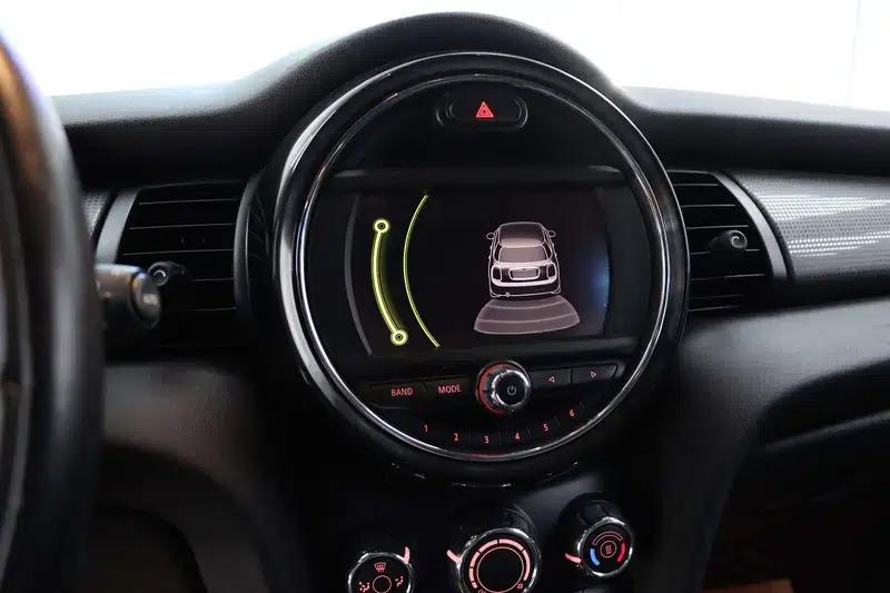 2015 MINI 1.5T COOPER Fun 5-Door — миниатюра 15