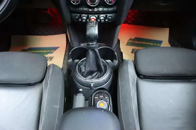 2015 MINI 1.5T COOPER Fun 5-Door — миниатюра 18