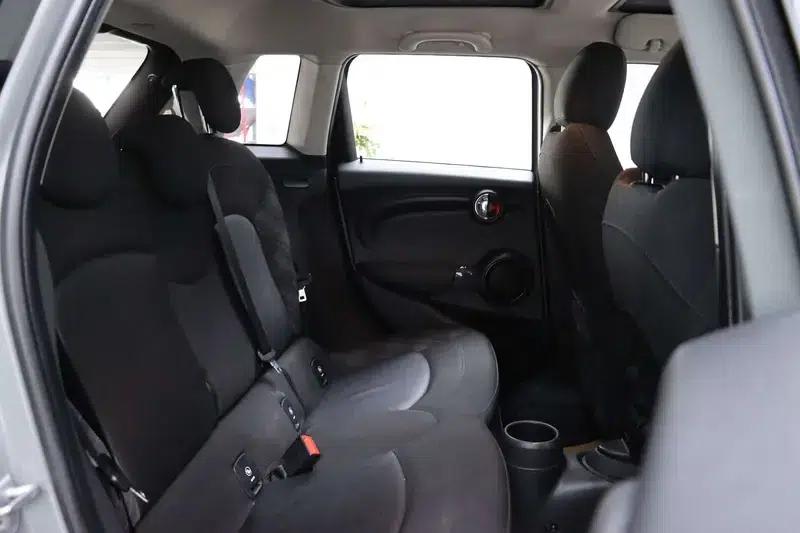 2015 MINI 1.5T COOPER Fun 5-Door — миниатюра 24