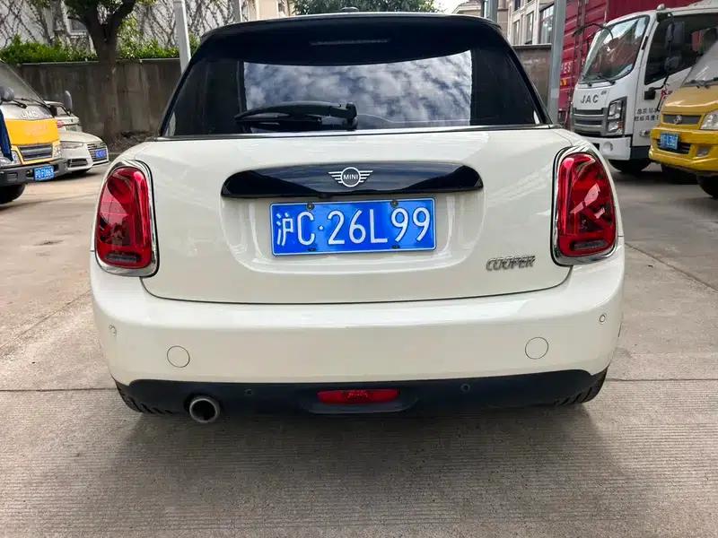 MINI 2019 1.5T COOPER Artist 5-Door Edition — миниатюра 5