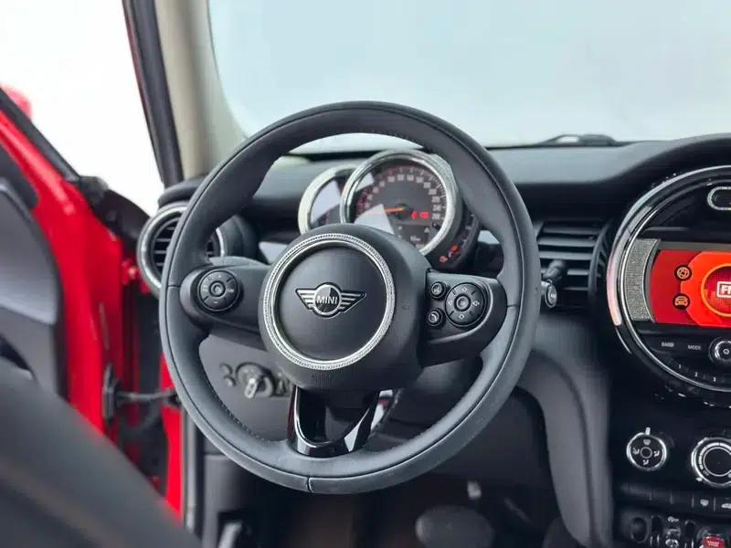 MINI 2020 1.5T ONE PLUS 5-Door Version — миниатюра 11