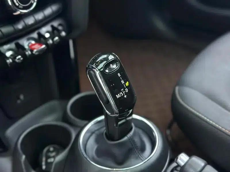 MINI 2020 1.5T ONE PLUS 5-Door Version — миниатюра 12