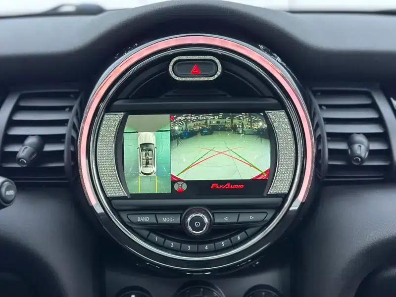 MINI 2020 1.5T ONE PLUS 5-Door Version — миниатюра 10