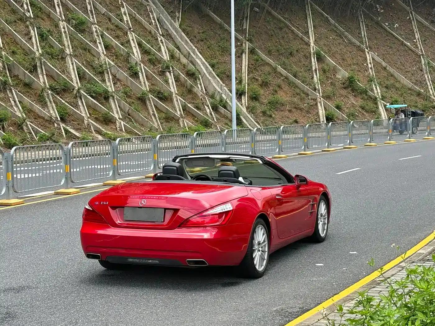 Mercedes-Benz SL-Class 2013 SL 350 Fashion Edition — миниатюра 22