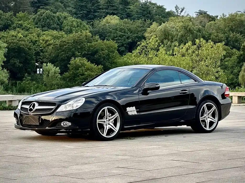Mercedes-Benz SL-Class 2011 SL 300 Grand Edition — миниатюра 2