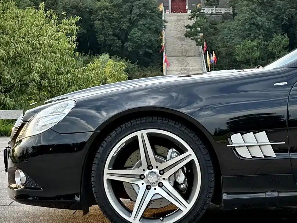 Mercedes-Benz SL-Class 2011 SL 300 Grand Edition — миниатюра 3