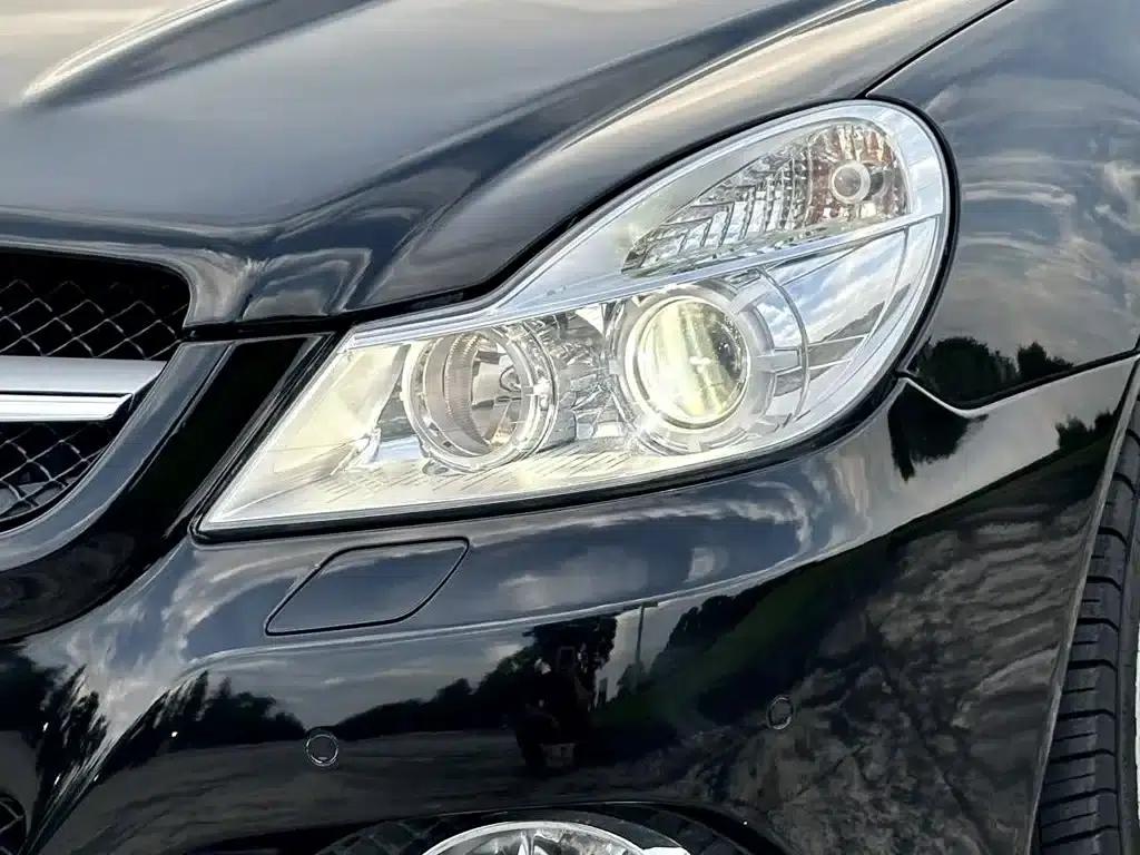 Mercedes-Benz SL-Class 2011 SL 300 Grand Edition — миниатюра 5