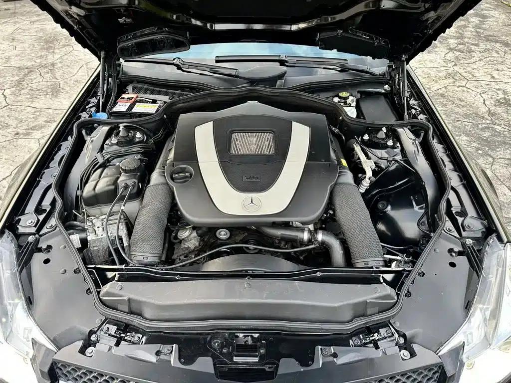 Mercedes-Benz SL-Class 2011 SL 300 Grand Edition — миниатюра 7