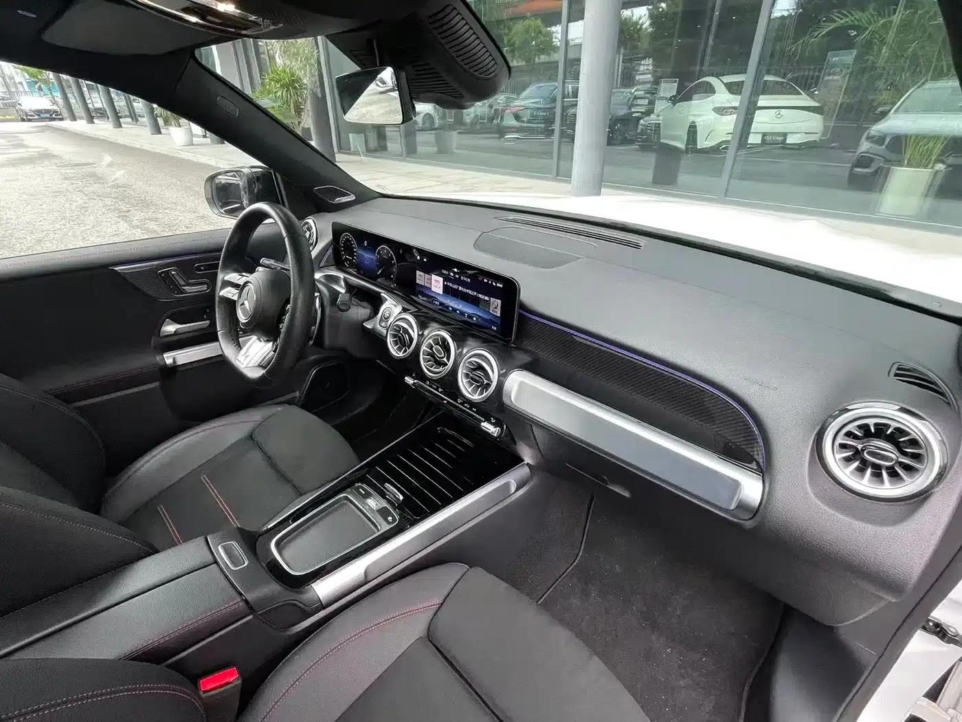 2024 Mercedes-Benz GLB AMG 35 4MATIC — миниатюра 8