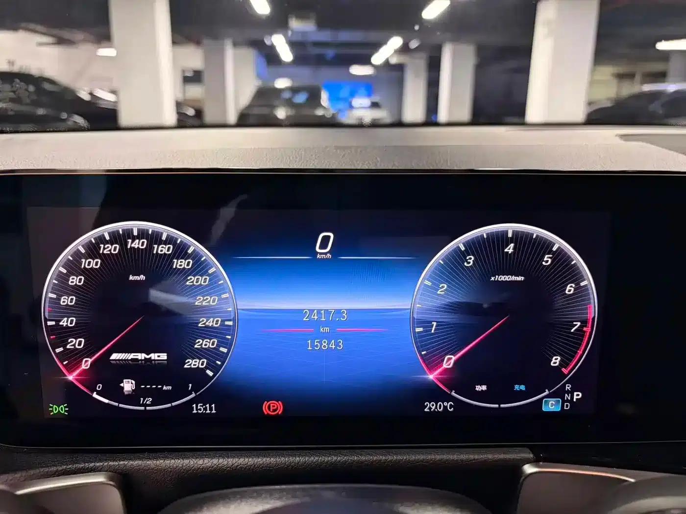2024 Mercedes-Benz GLB AMG 35 4MATIC — миниатюра 17
