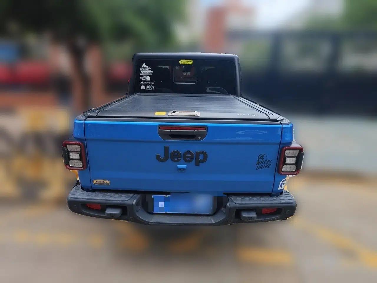 Jeep Gladiator 2022 3.6L Pioneer Edition — миниатюра 5