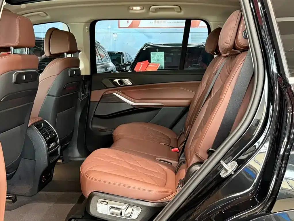 BMW X7 2026 xDrive40i Premium Luxury Package 7-seater — миниатюра 16